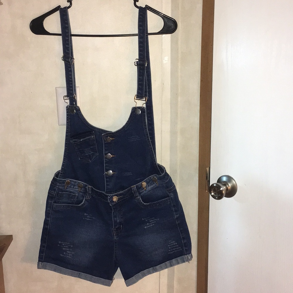 LT’s Denim Dungarees - Shorts - VNese size 28